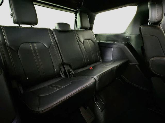 Certified 2024 Ford Expedition Platinum RWD image 33