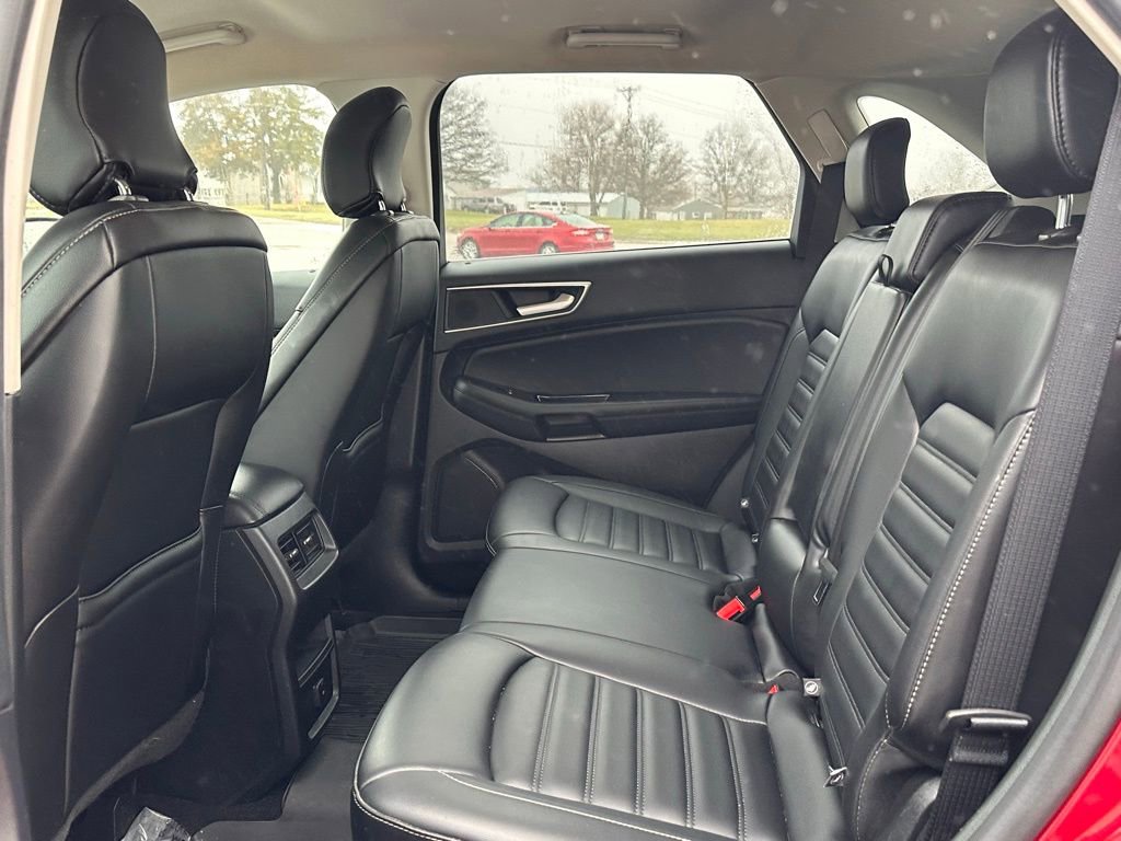 Certified 2019 Ford Edge SEL w/ Equipment Group 201A AWD/4WD image 14