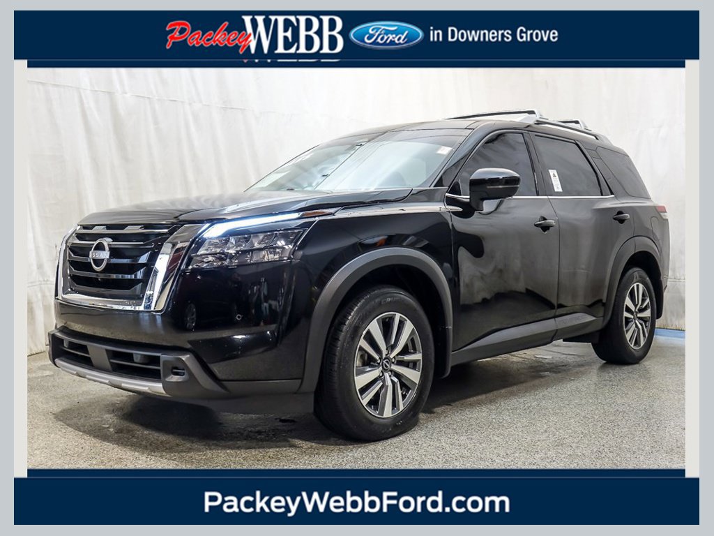 Used 2025 Nissan Pathfinder SL AWD/4WD image 1