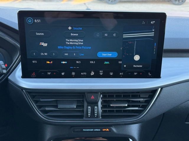 Certified 2023 Ford Escape Platinum AWD/4WD image 3