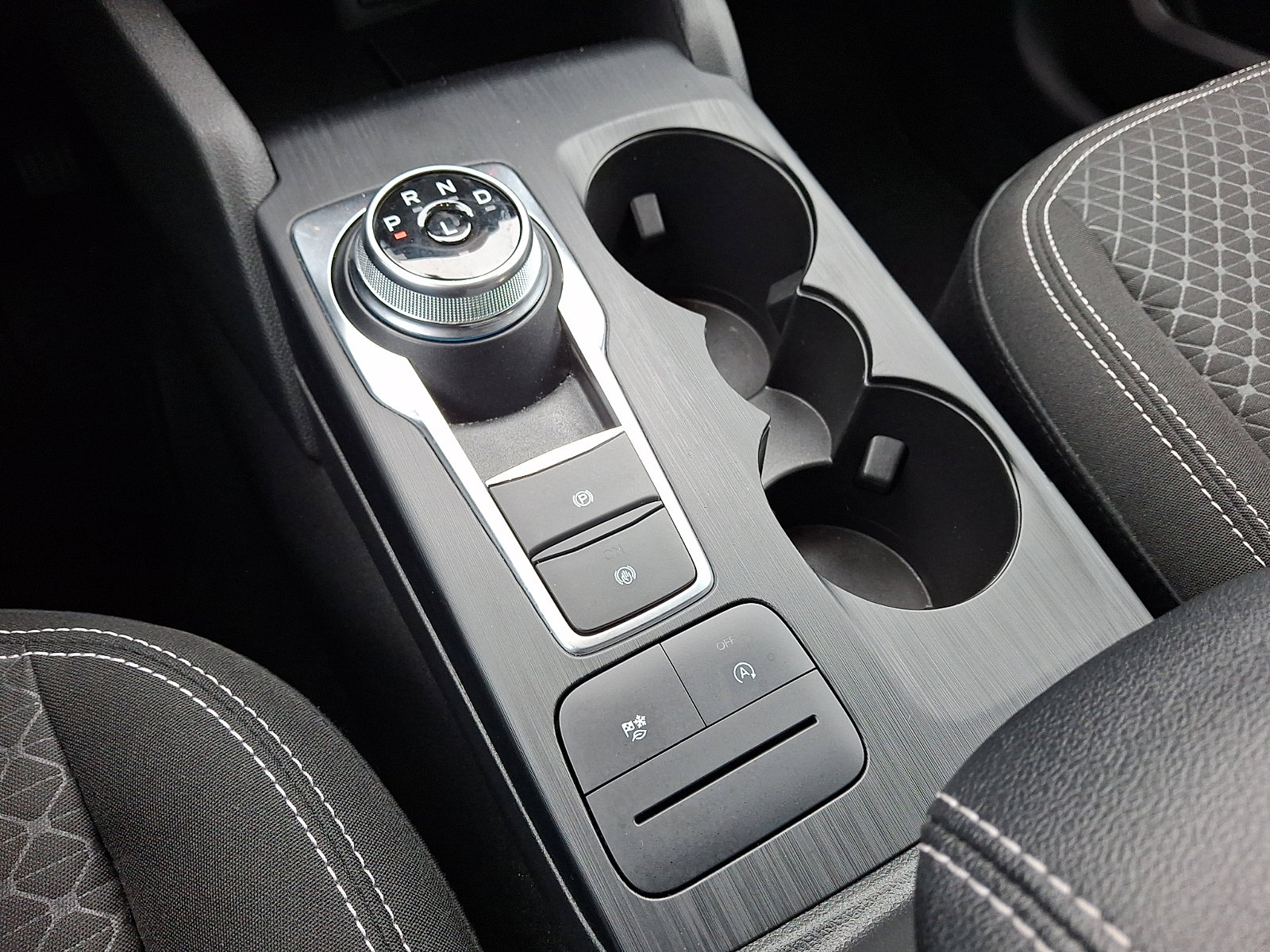 Certified 2023 Ford Escape Active AWD/4WD image 17