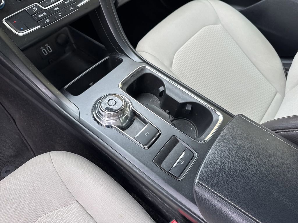 Certified 2019 Ford Fusion SE w/ Equipment Group 151A image 14