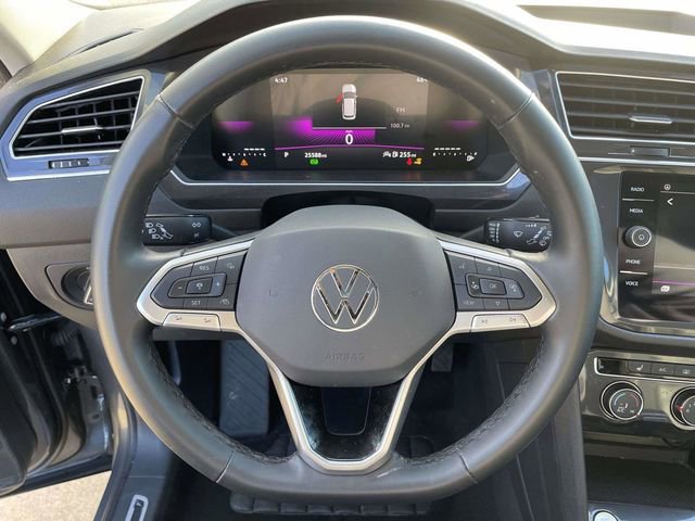 Used 2024 Volkswagen Tiguan Wolfsburg Edition image 18