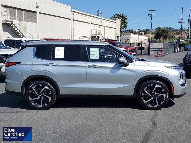 Used 2022 Mitsubishi Outlander ES image 4