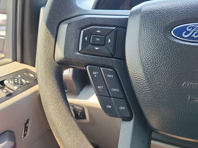 Certified 2018 Ford F250 XLT w/ XLT Premium Package AWD/4WD image 17