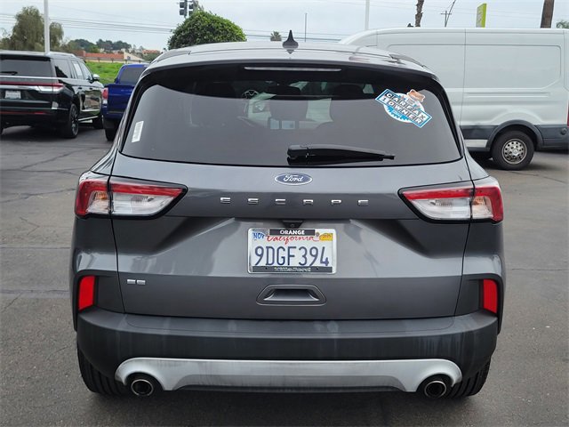 Certified 2022 Ford Escape SE image 4