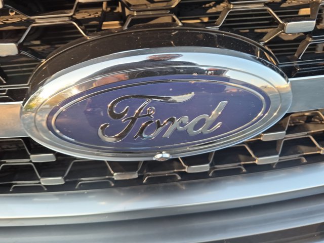 Certified 2023 Ford F150 Platinum w/ Equipment Group 701A High AWD/4WD image 38