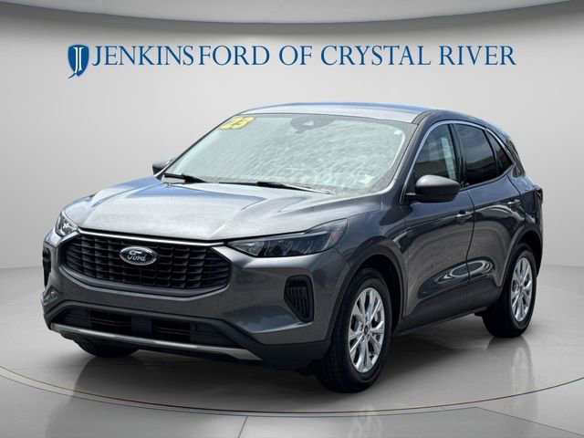 Certified 2023 Ford Escape Active w/ Cold Weather Package FWD image 13