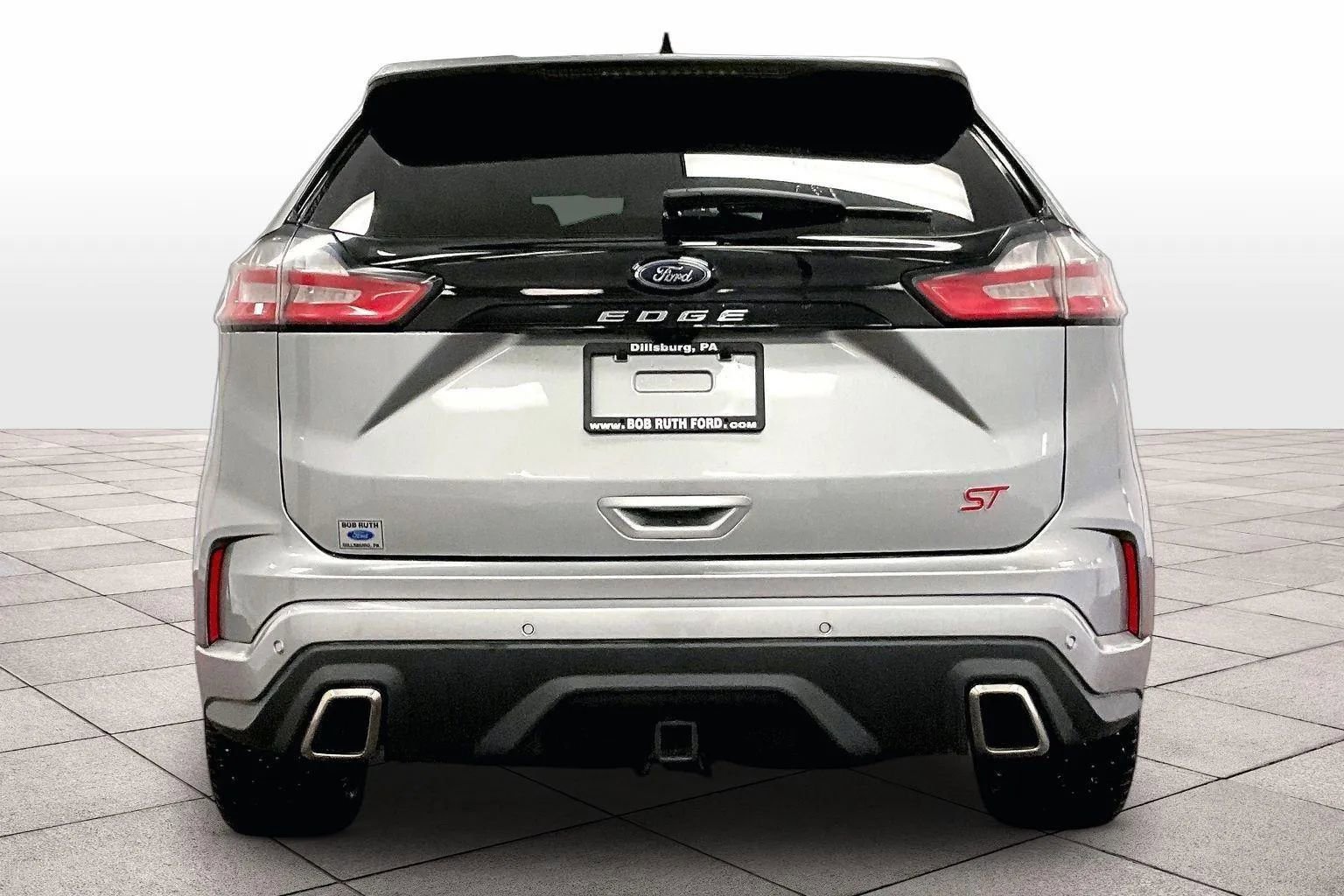 Certified 2022 Ford Edge ST image 4