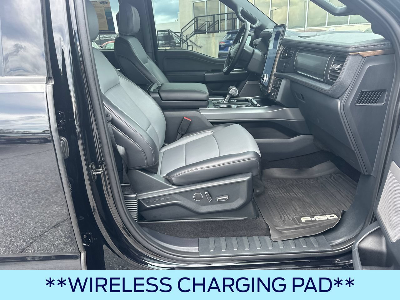 Certified 2025 Ford F150 Lightning Lariat AWD/4WD image 15