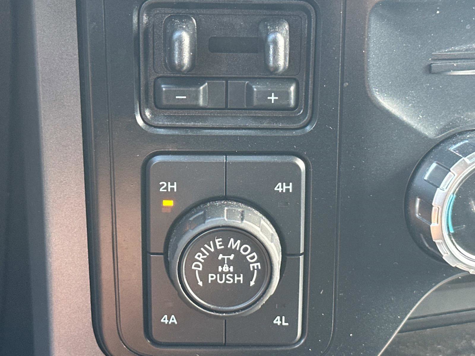 Certified 2023 Ford F150 Lariat w/ Equipment Group 502A High image 21