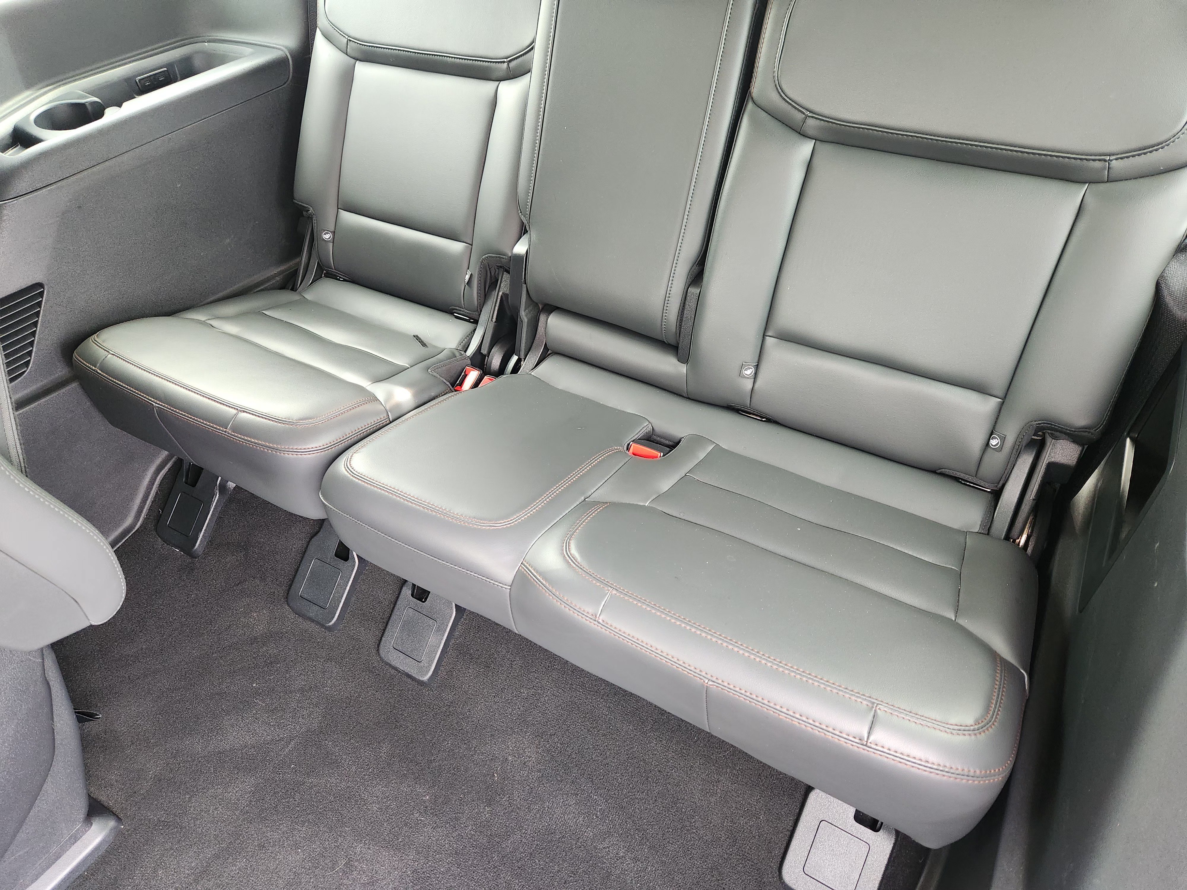 Certified 2025 Ford Expedition Active AWD/4WD image 33