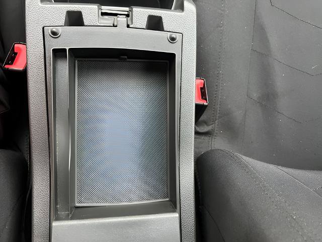 Certified 2017 Ford Escape SE AWD/4WD image 25