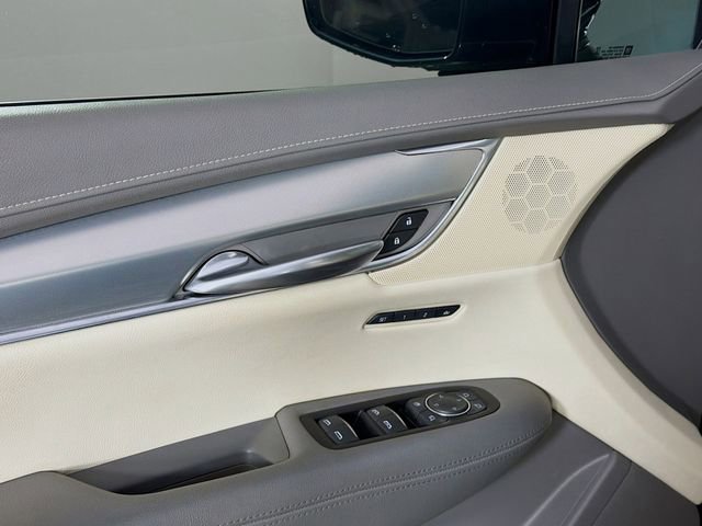 Used 2019 Cadillac XT5 Luxury image 21