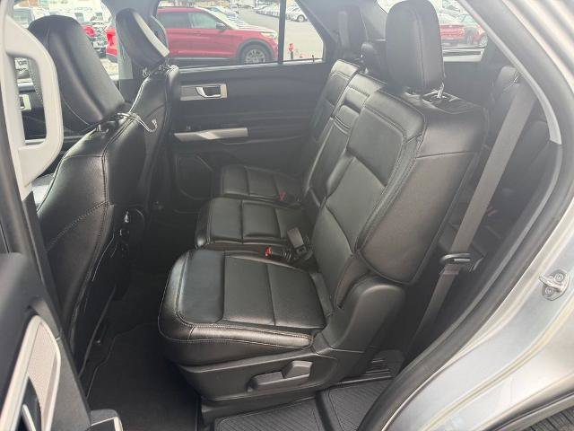 Certified 2021 Ford Explorer Limited w/ Equipment Group 301A AWD/4WD image 13