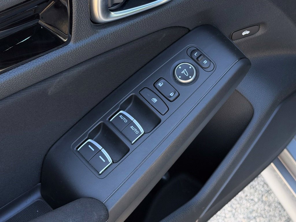 Used 2025 Honda Civic Sport image 14