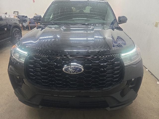 Certified 2025 Ford Explorer ST-Line w/ Premium Package AWD/4WD image 20