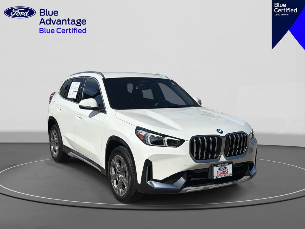 Used 2025 BMW X1 xDrive28i AWD/4WD image 4