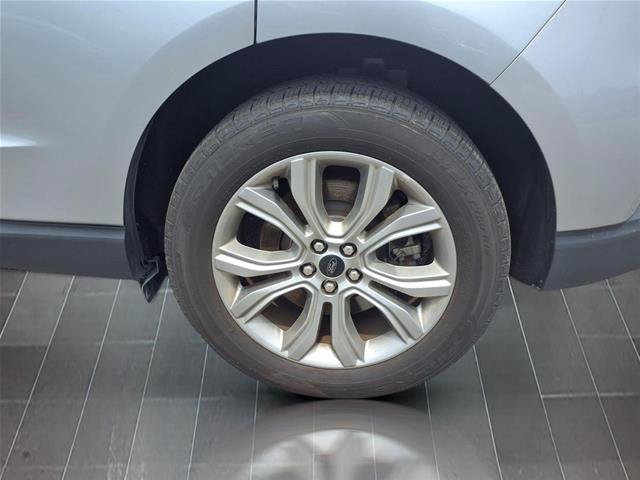 Certified 2024 Ford Edge Titanium AWD/4WD image 19