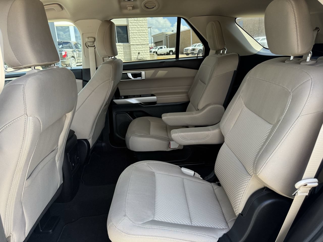 Certified 2023 Ford Explorer XLT AWD/4WD image 27