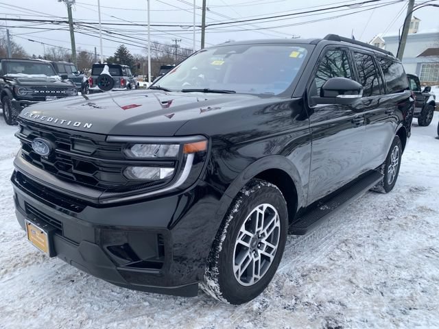 Certified 2025 Ford Expedition Max Active AWD/4WD image 3