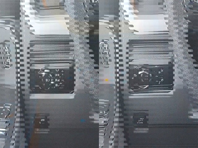 Certified 2025 Ford F350 XLT w/ Snow Plow/Camper Package image 12