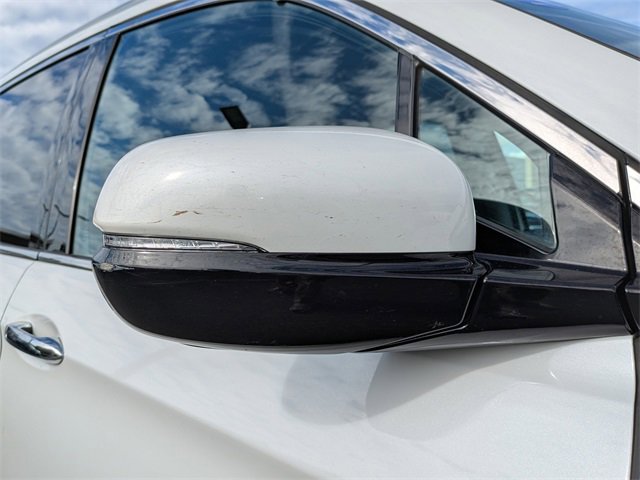 Used 2021 Honda Pilot Touring image 11