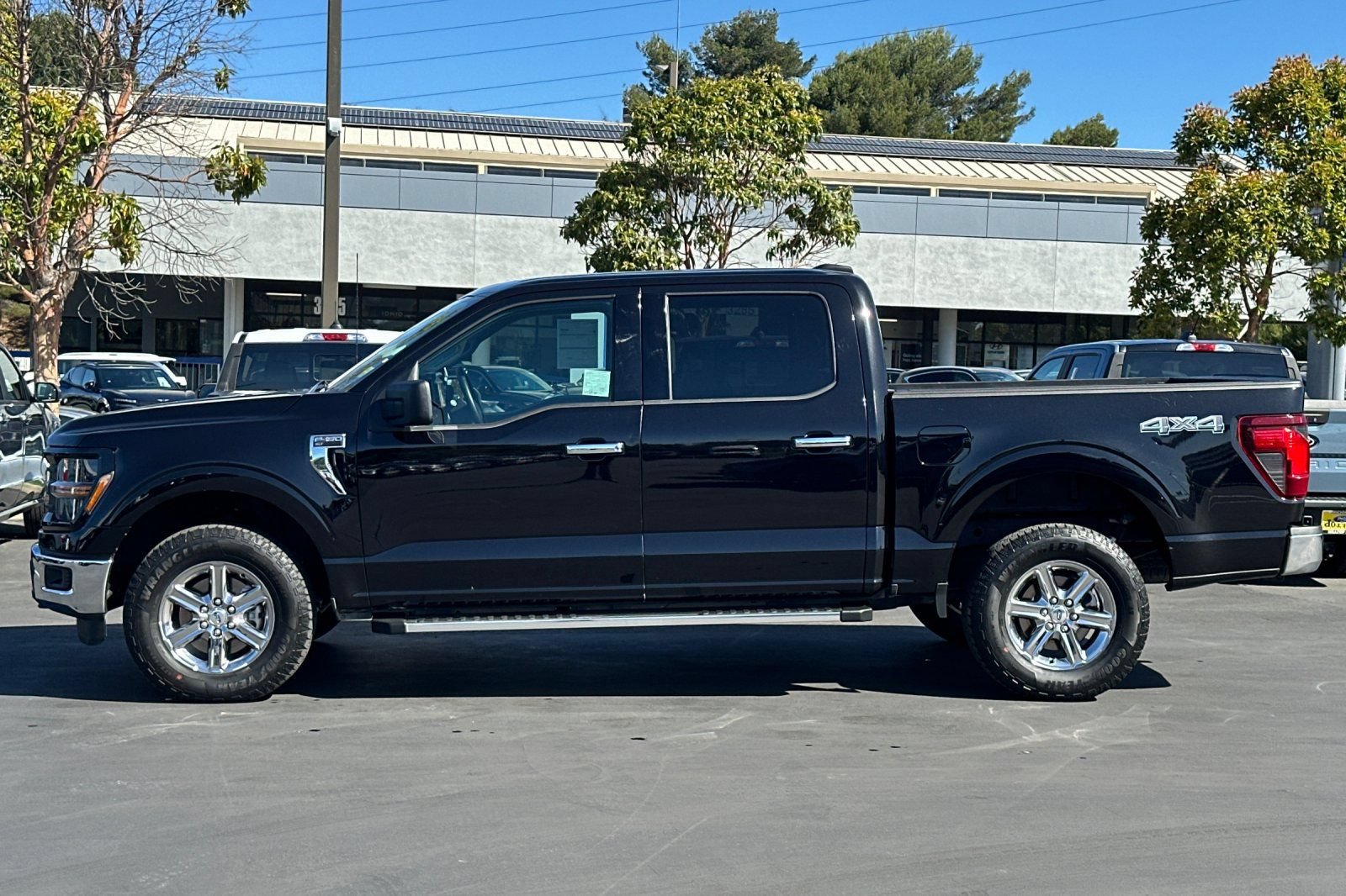 Certified 2025 Ford F150 XLT w/ Equipment Group 301A Standard AWD/4WD image 10