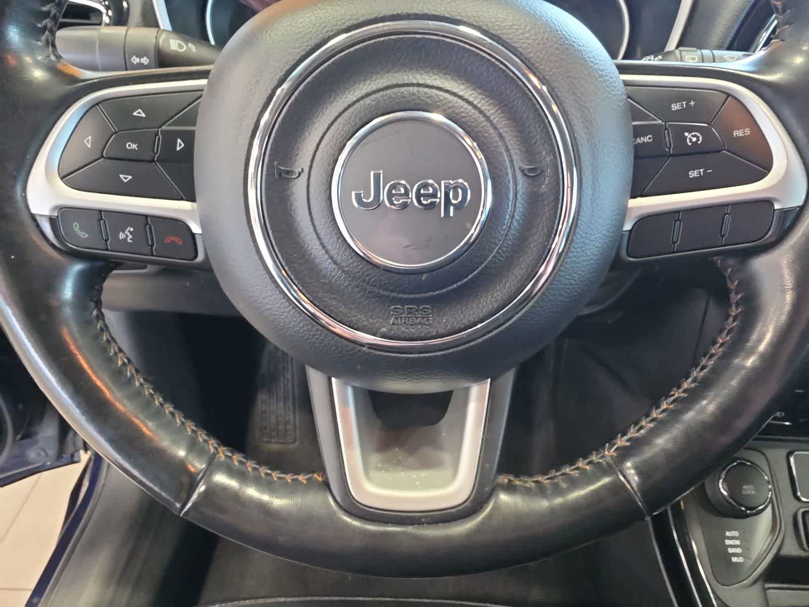 Used 2019 Jeep Compass Limited AWD/4WD image 19