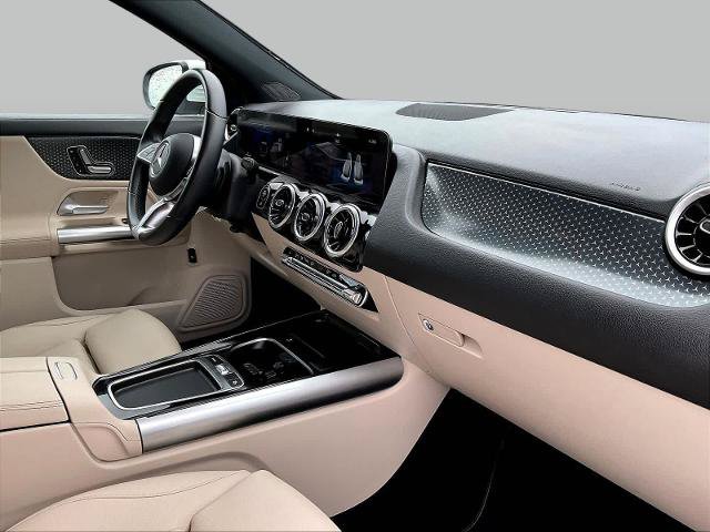 Used 2025 Mercedes-Benz GLA 250 4MATIC image 28