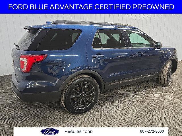 Certified 2017 Ford Explorer XLT w/ Equipment Group 202A FWD image 4
