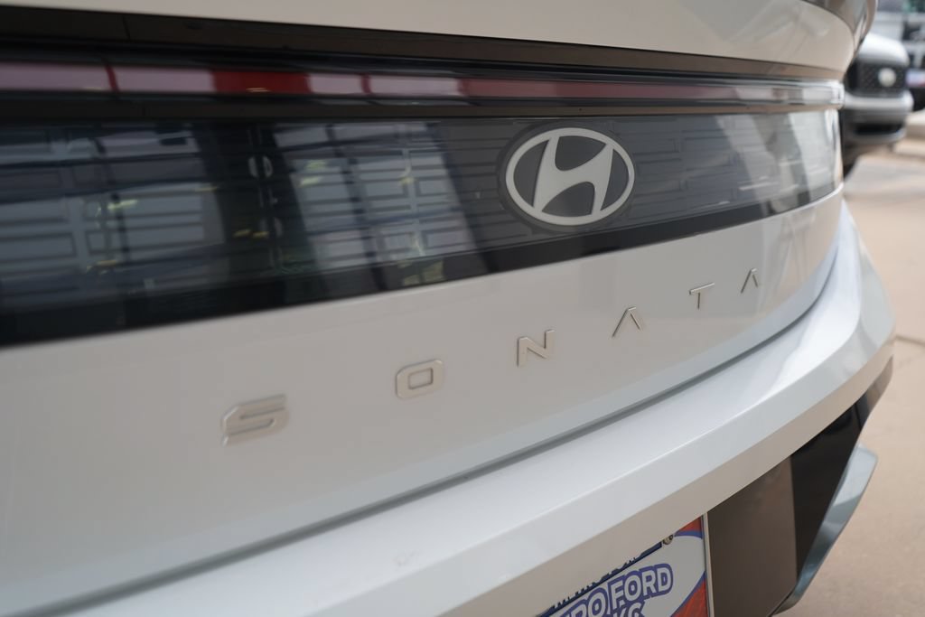 Used 2025 Hyundai Sonata SEL FWD image 5