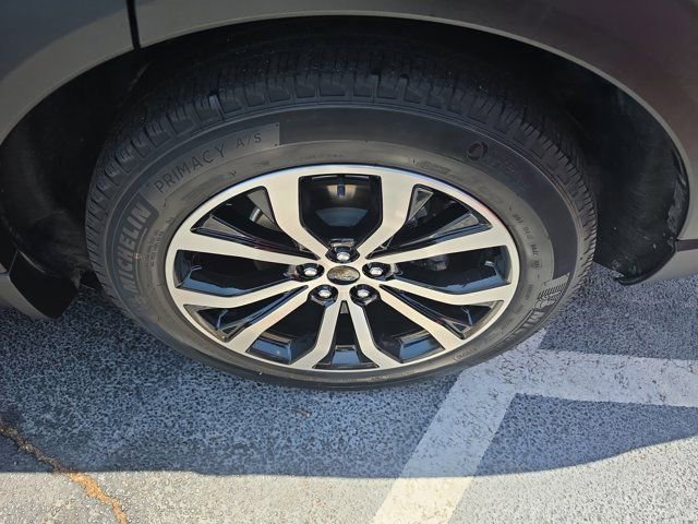 Certified 2023 Ford Explorer ST-Line w/ Class IV Trailer Tow Package RWD image 3