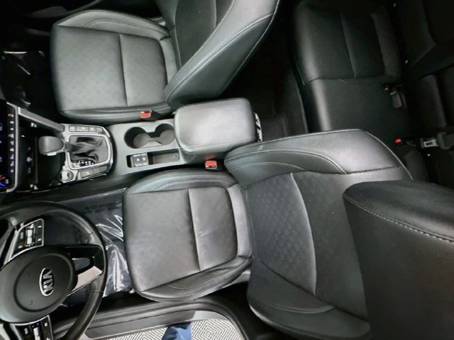Used 2021 Kia Seltos SX w/ SX Sunroof Package AWD/4WD image 23