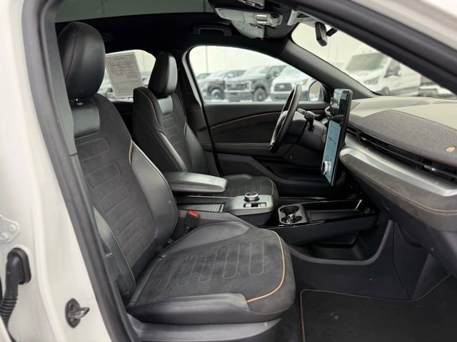 Certified 2023 Ford Mustang Mach-E GT image 31