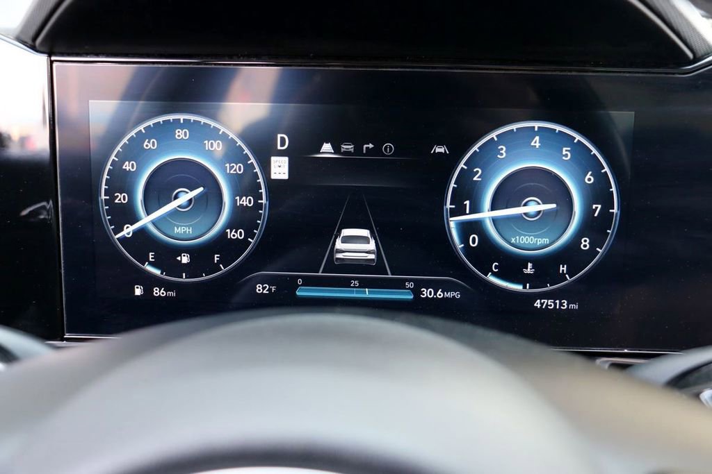 Used 2024 Hyundai Elantra Limited FWD image 10