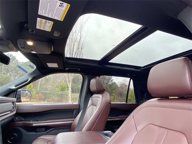 Certified 2024 Ford Expedition Limited image 32