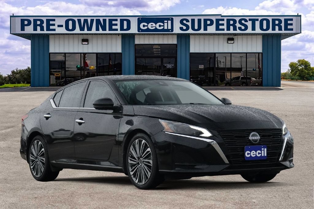 Used 2023 Nissan Altima 2.5 SL