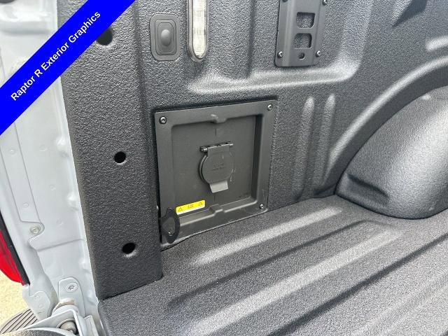 Certified 2025 Ford F150 Raptor w/ Equipment Group 803A Raptor R AWD/4WD image 20