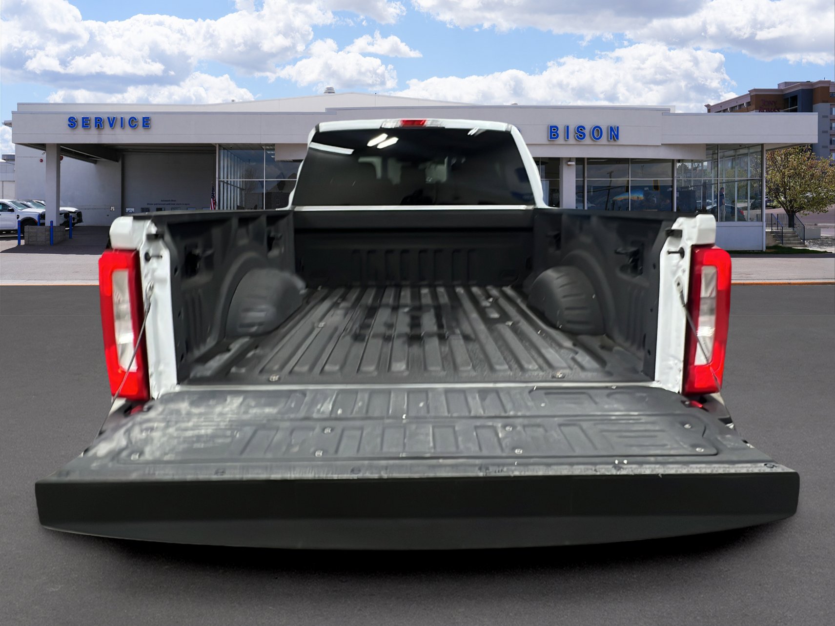 Certified 2023 Ford F350 XLT w/ FX4 Off-Road Package image 13