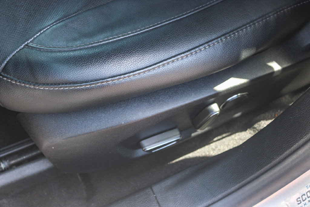 Certified 2020 Ford Fusion Titanium FWD image 23