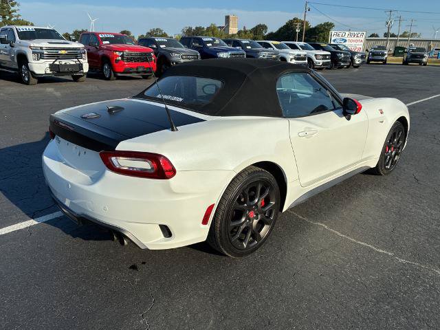 Used 2020 FIAT 124 Spider Abarth w/ Convenience Group RWD image 5