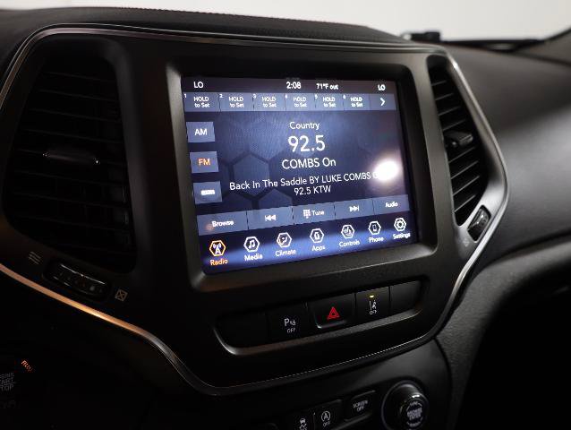 Used 2021 Jeep Cherokee Trailhawk AWD/4WD image 20