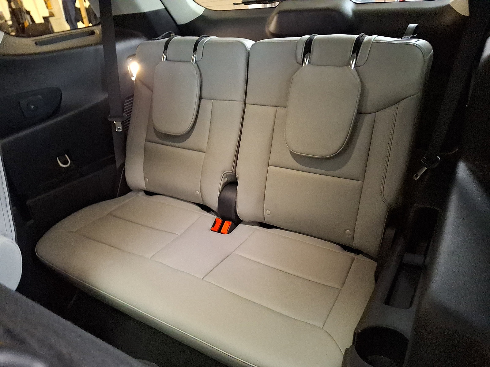 Certified 2026 Ford Explorer Active w/ Active Comfort Package AWD/4WD image 13