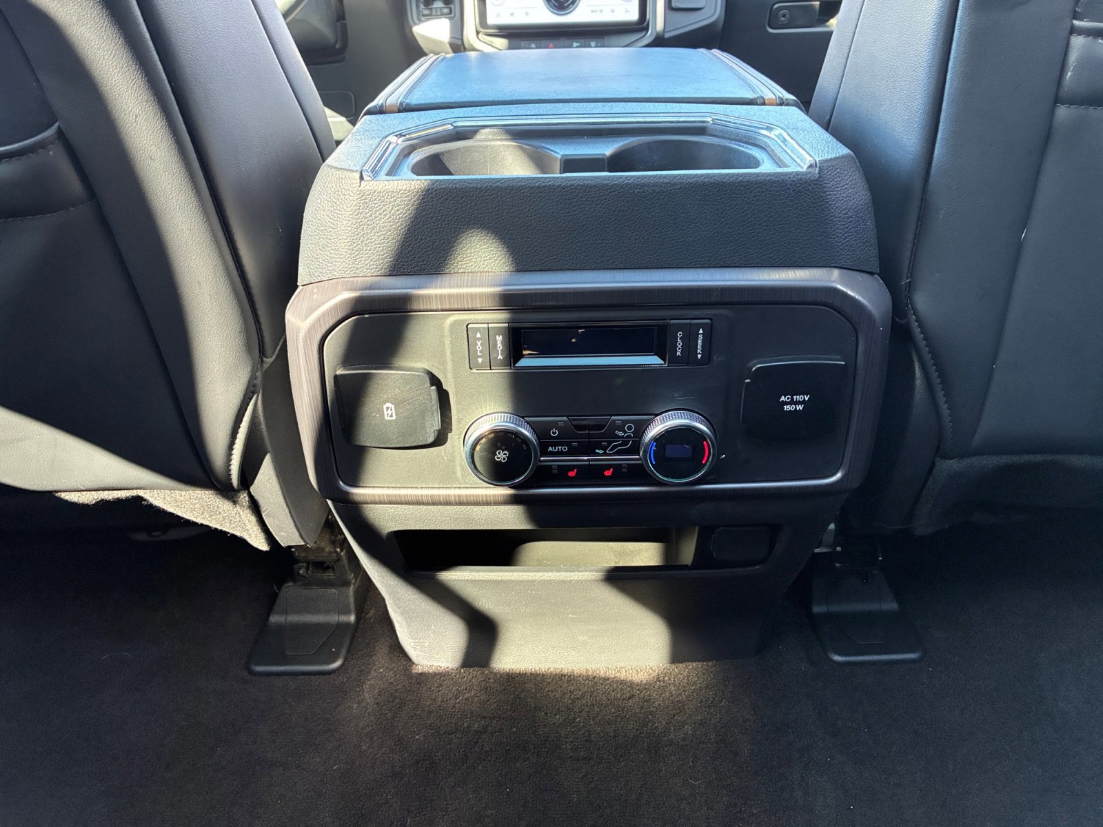 Certified 2023 Ford Expedition Platinum image 32