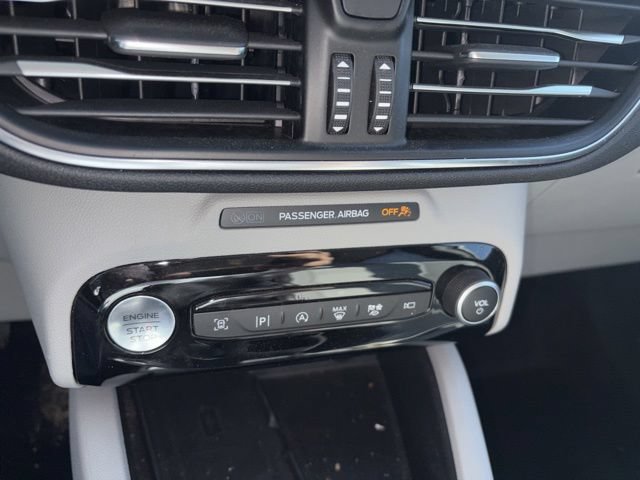 Certified 2023 Ford Escape Platinum AWD/4WD image 21
