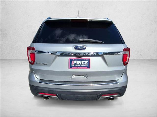 Certified 2019 Ford Explorer Limited w/ Class III Trailer Tow Package FWD image 7