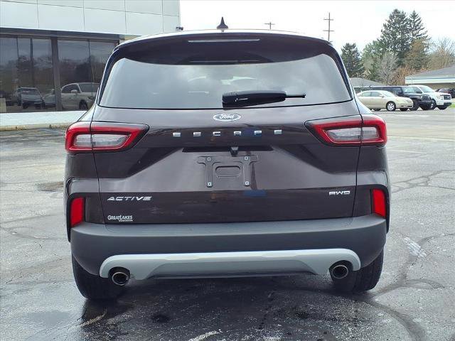 Certified 2023 Ford Escape Active AWD/4WD image 2