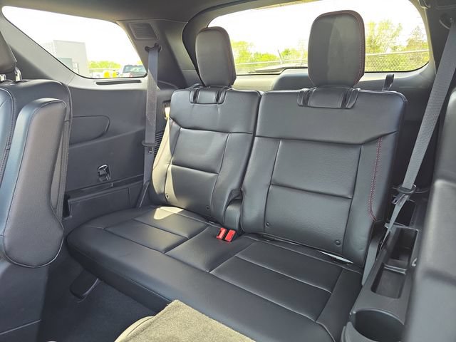 Certified 2024 Ford Explorer ST-Line w/ Class IV Trailer Tow Package AWD/4WD image 28