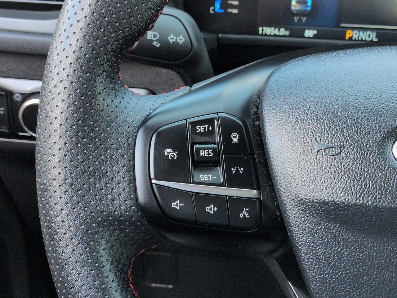 Certified 2023 Ford Escape ST-Line w/ Tech Pack #1 FWD image 23